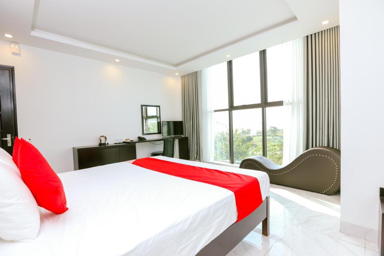 OYO 597 Chieu Duong Hotel Ha Long Buitenkant foto